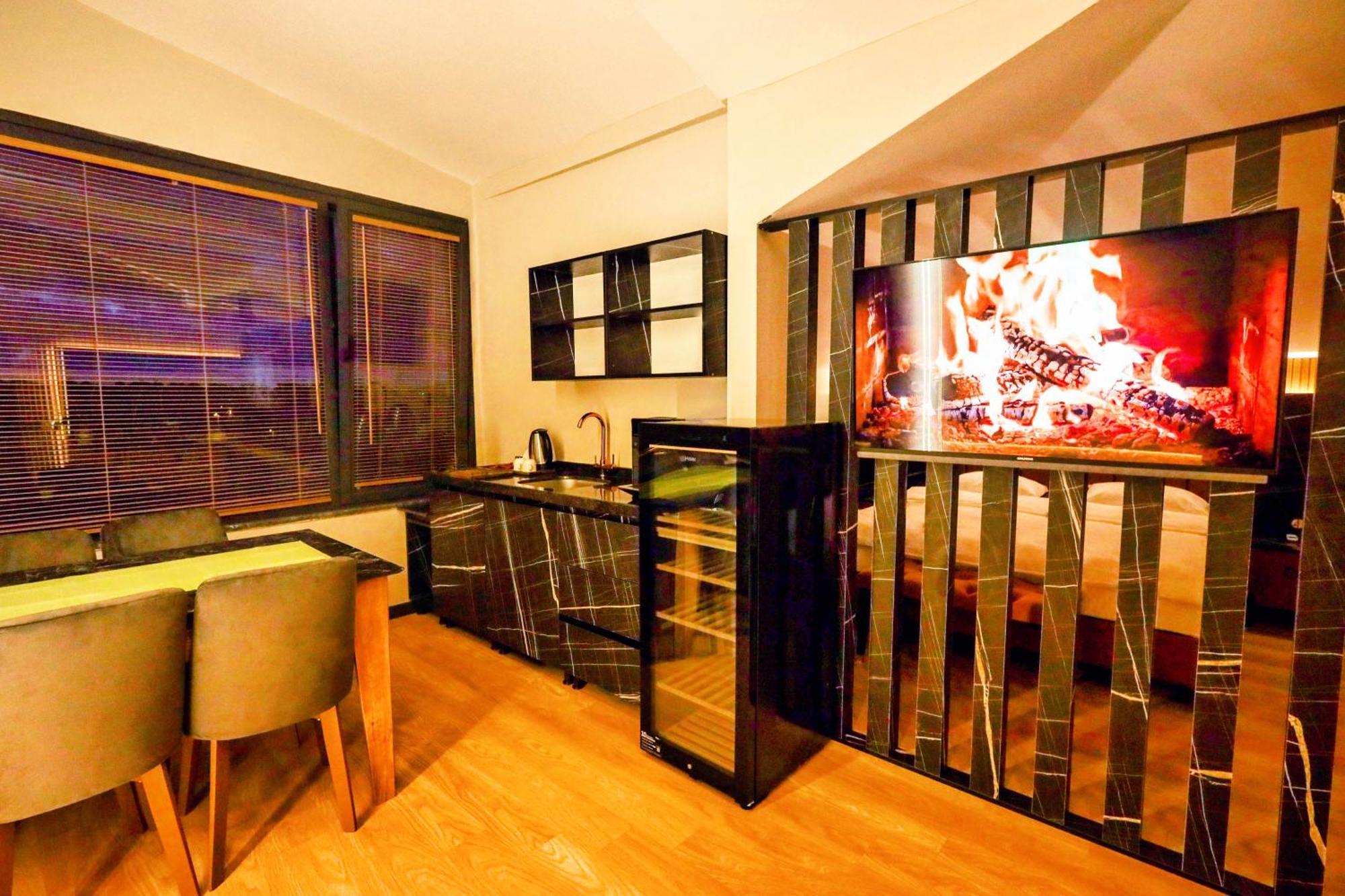 1314 Suite Hotel Istanbul Arnavutkoy Екстериор снимка
